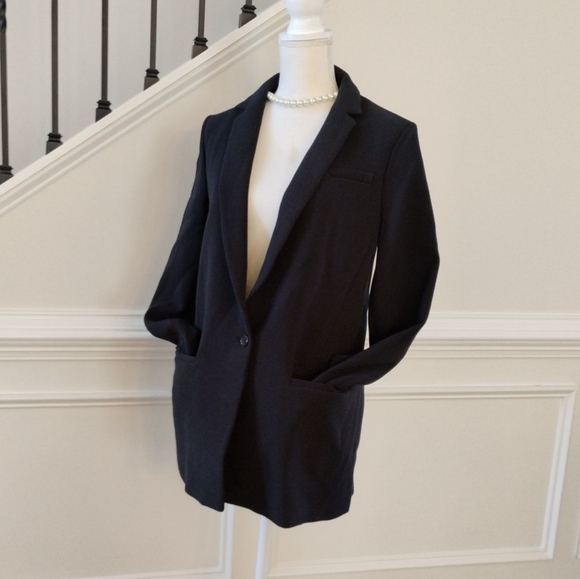 Banana Republic Jackets & Blazers - Banana Republic Women's Black Blazer Sz-10